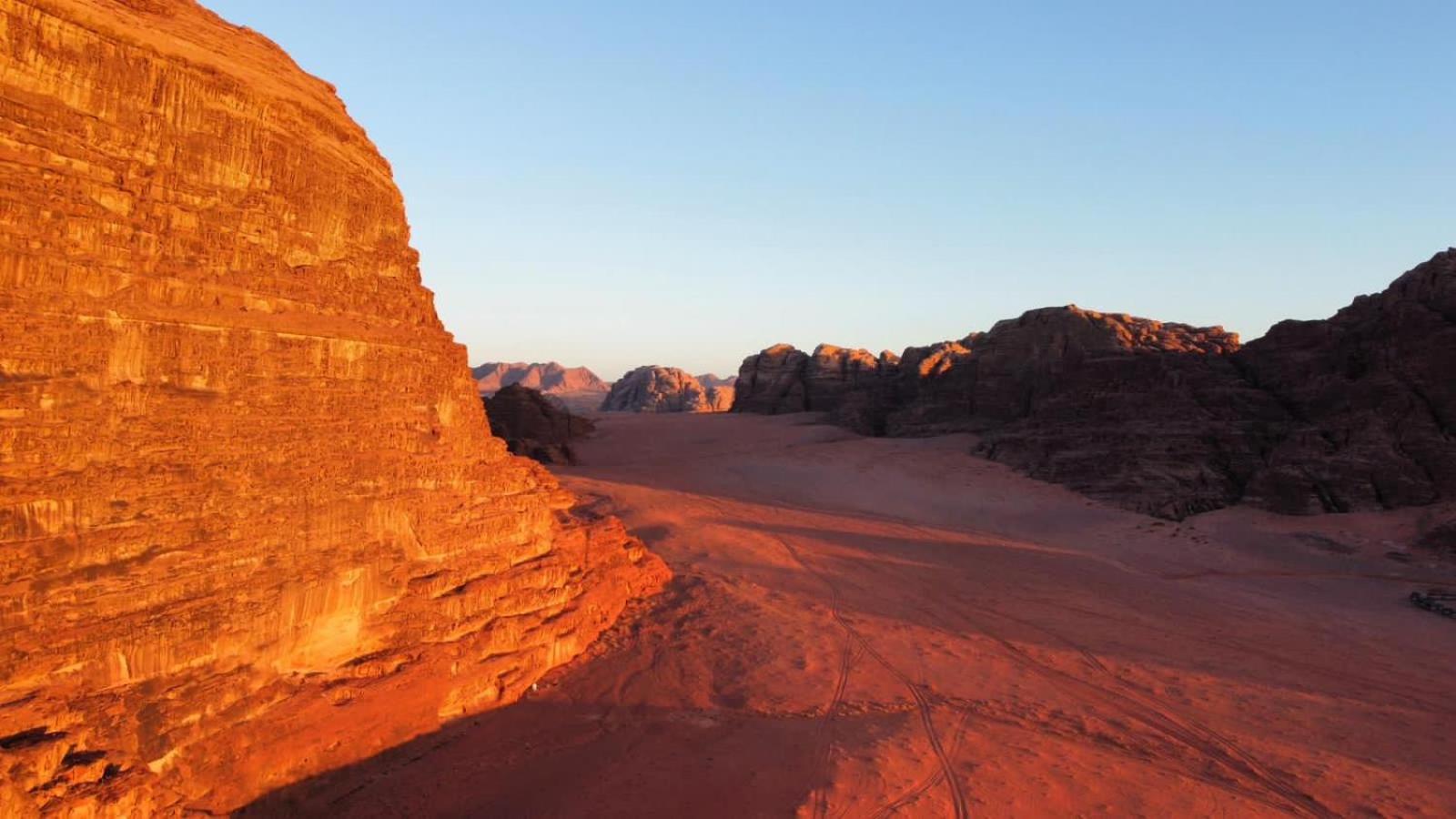 Wadi Rum Bedouin Experience Hotel Exterior photo