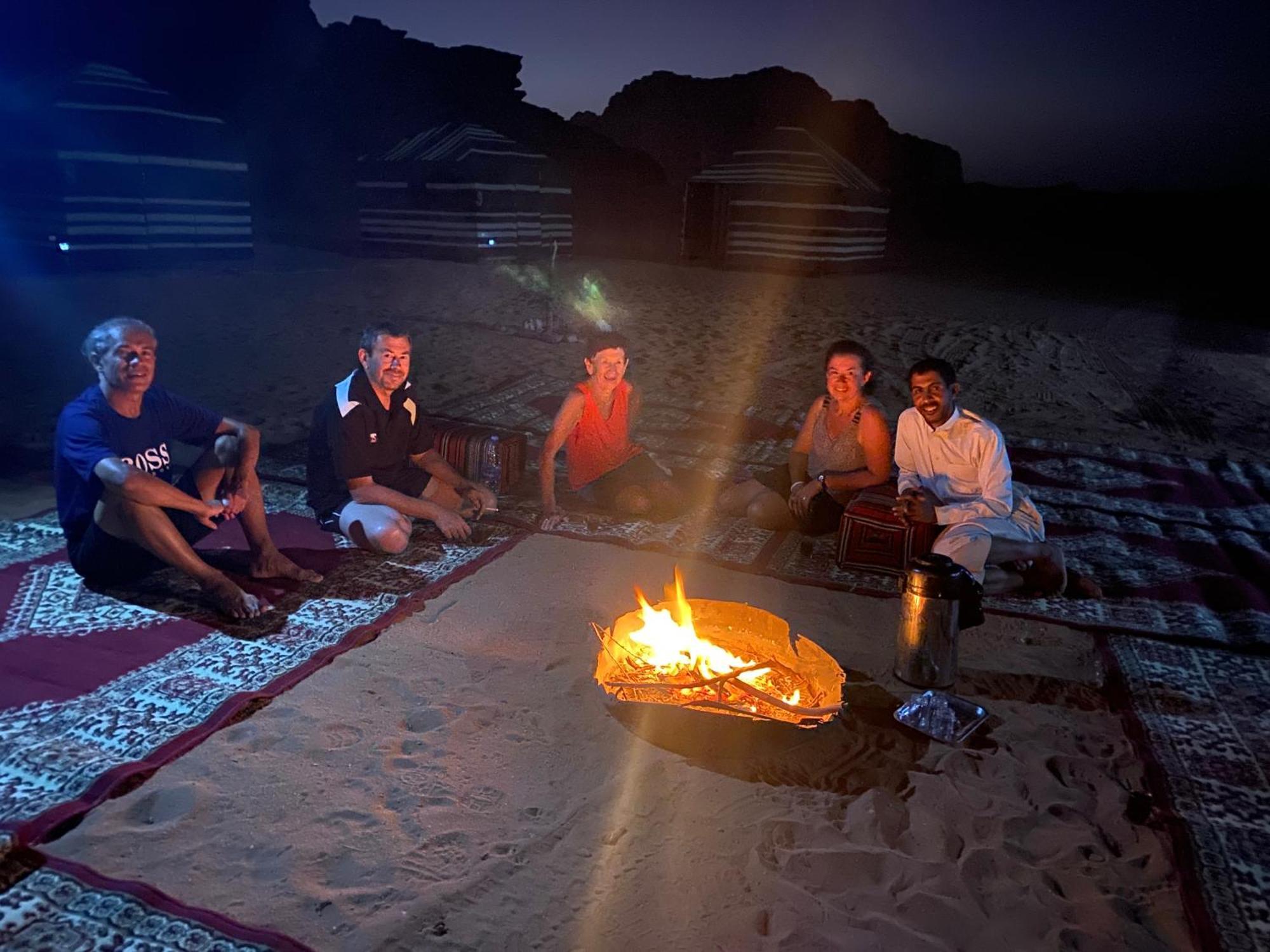 Wadi Rum Bedouin Experience Hotel Exterior photo