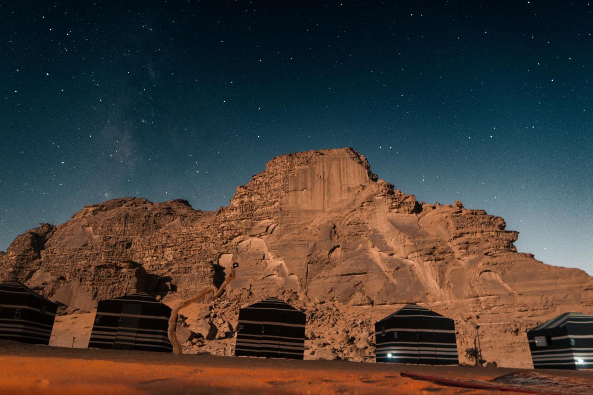 Wadi Rum Bedouin Experience Hotel Exterior photo