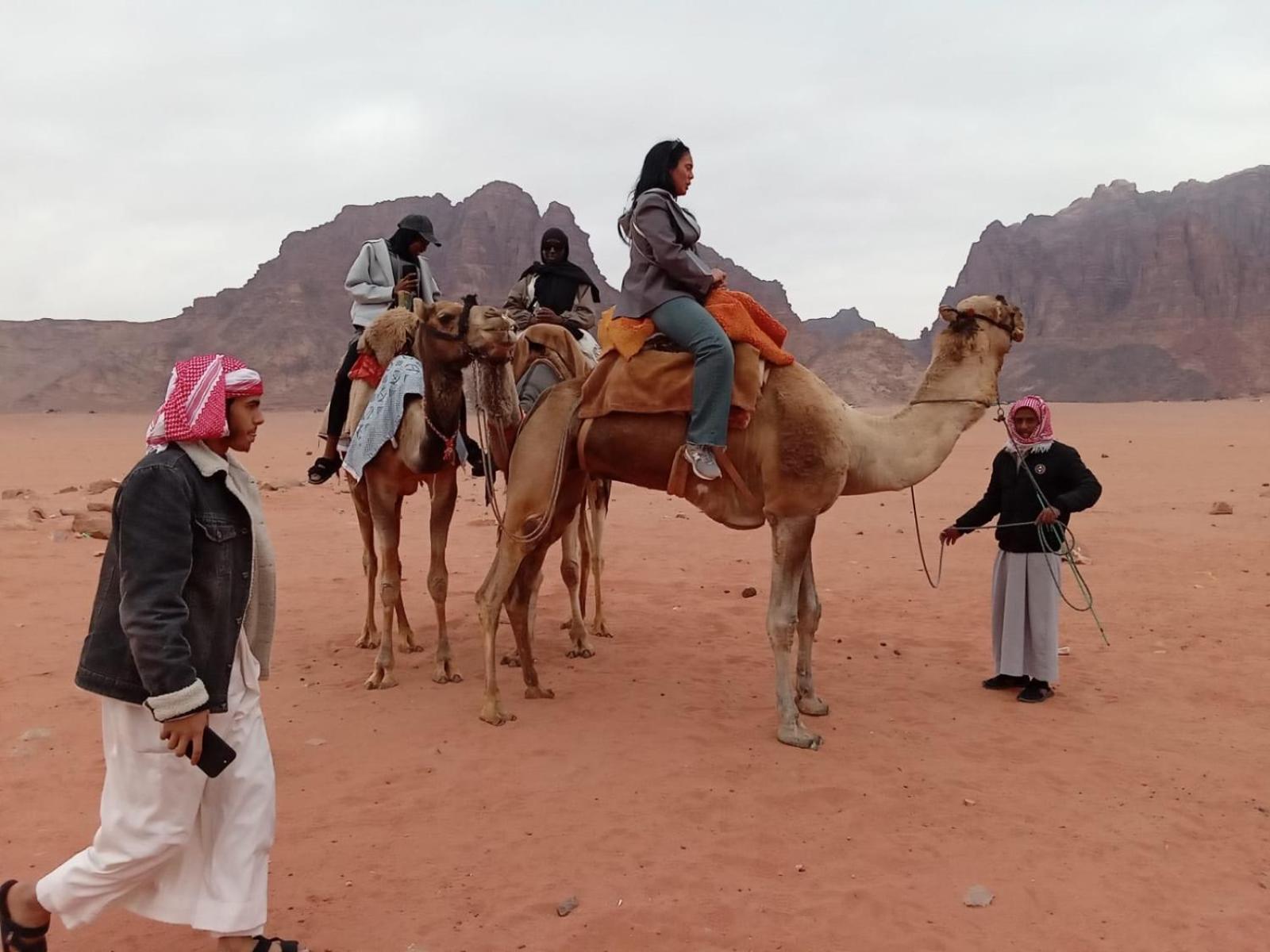 Wadi Rum Bedouin Experience Hotel Exterior photo