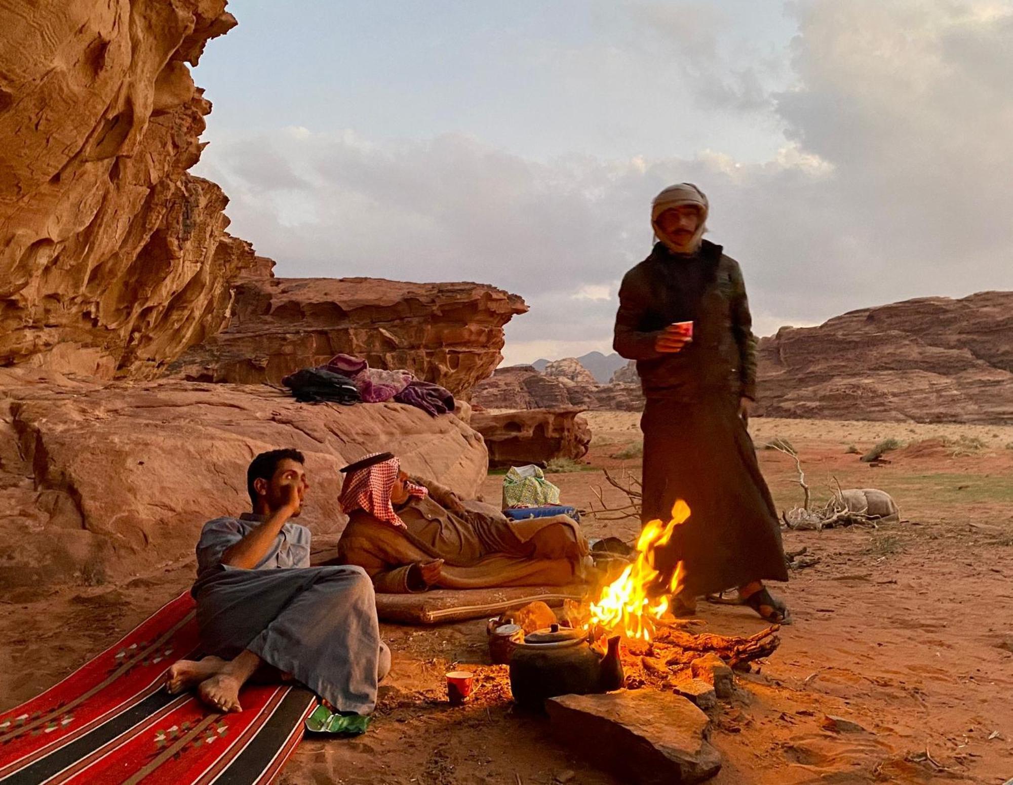 Wadi Rum Bedouin Experience Hotel Exterior photo