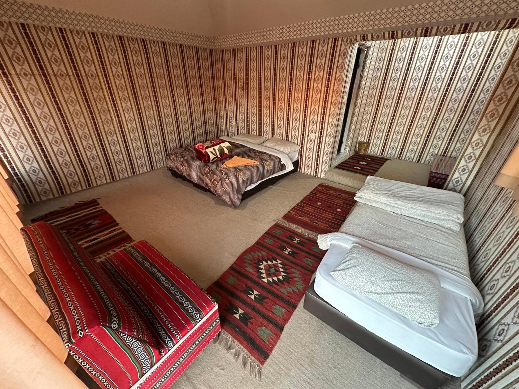 Wadi Rum Bedouin Experience Hotel Exterior photo